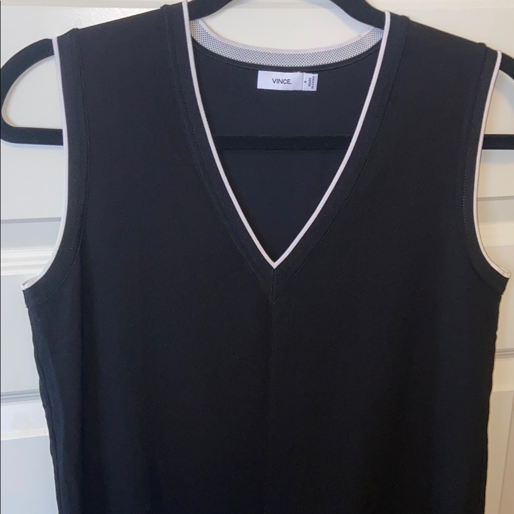 VINCE ⚜️ Double Layer Sleeveless Elegant Black and White Dress - Picture 7 of 9